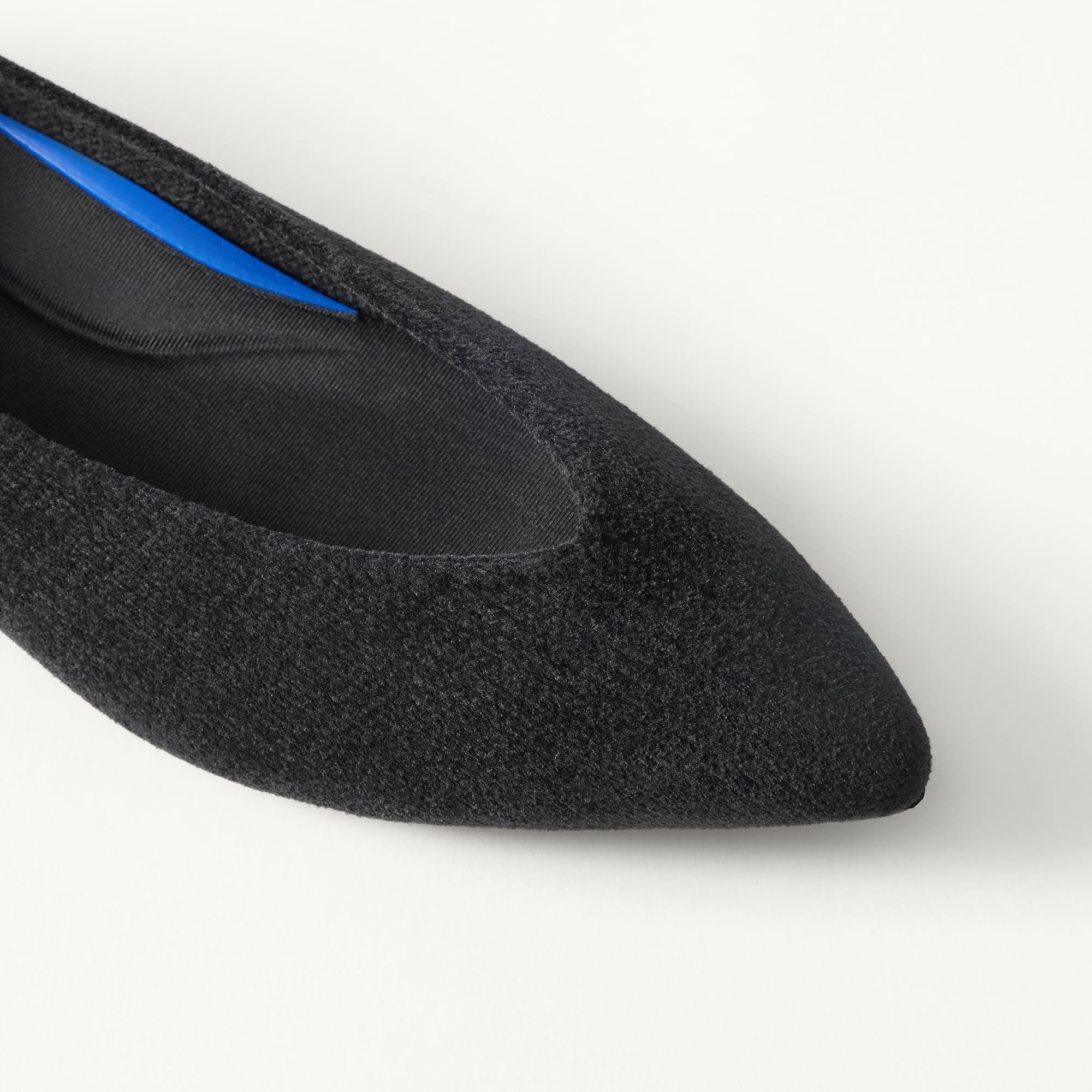 The Point III - ReVelvet™ Black